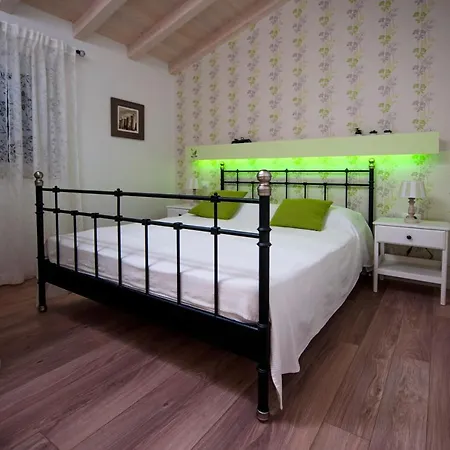 Villa Kos Rovinj Apartments Esterno foto