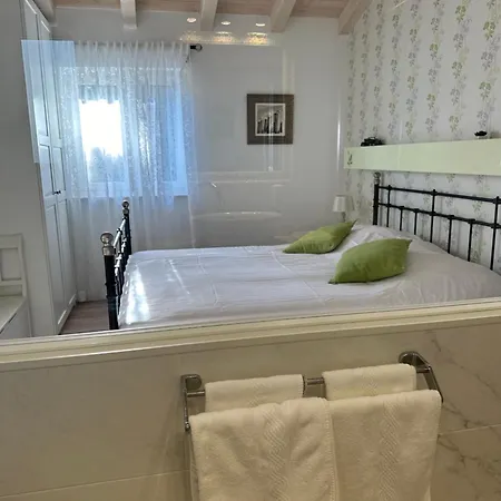 Villa Kos Rovinj Apartments Esterno foto