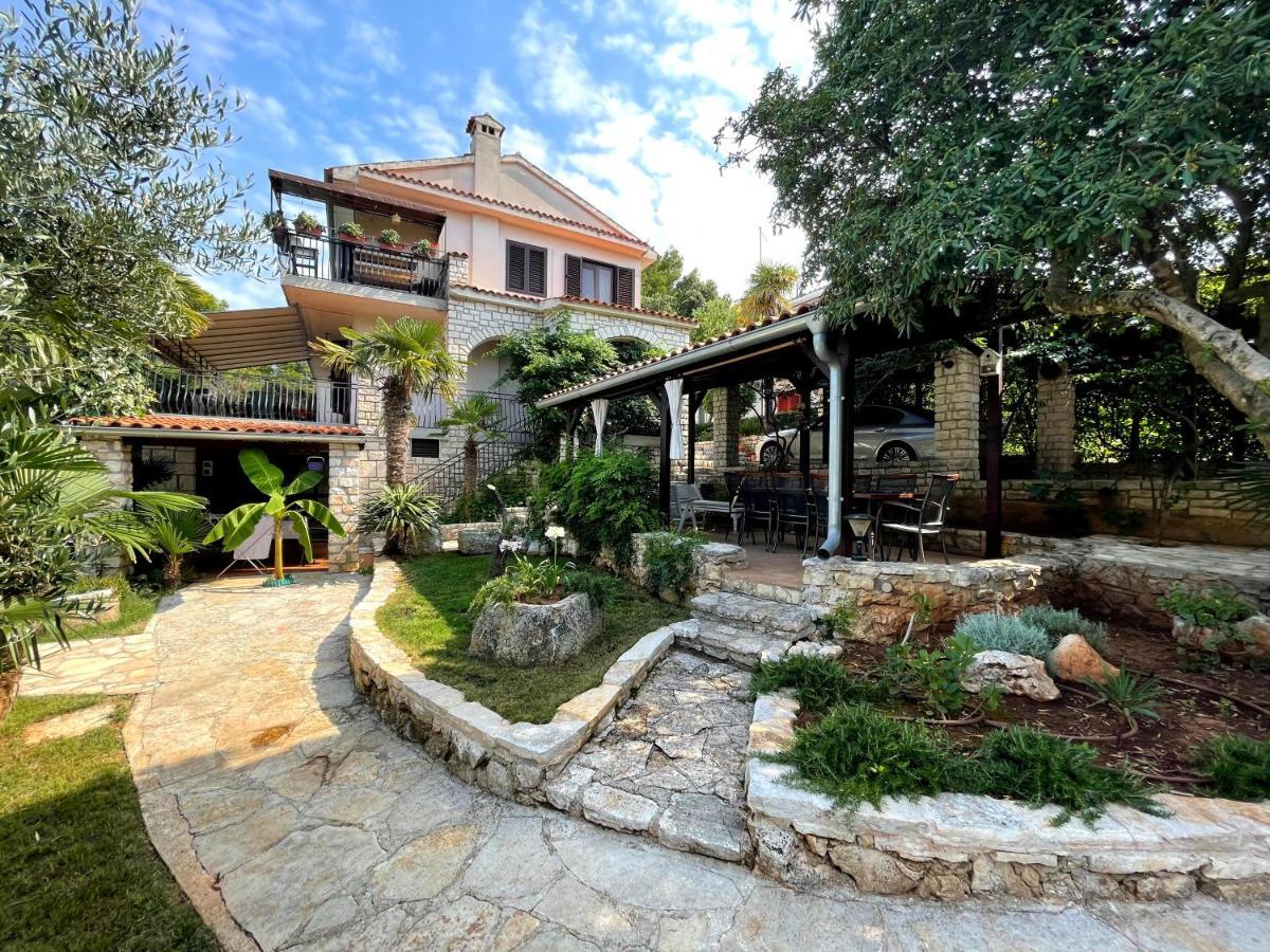 Kos Apartman *